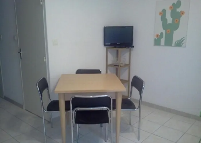 F1 A 150 Metres De La Apartmán Calvi (Corsica)