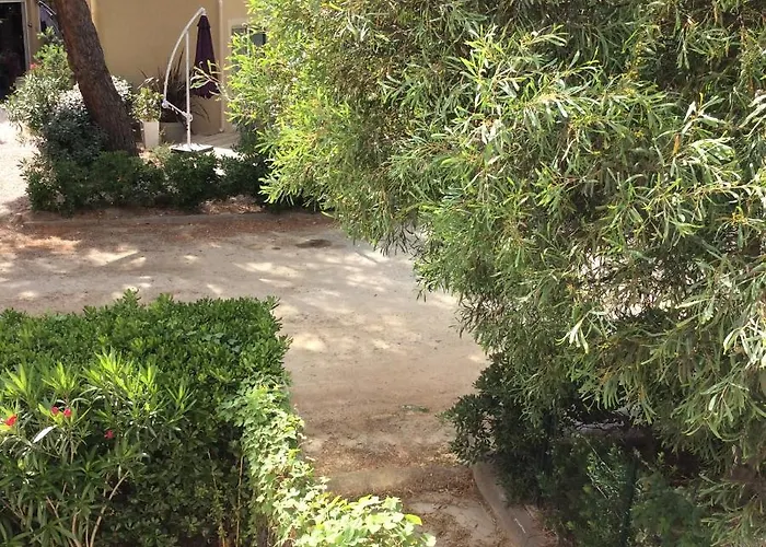 Apartmán F1 A 150 Metres De La Calvi (Corsica)
